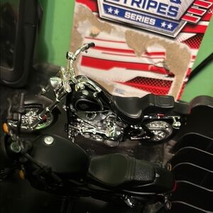 Harley-Davidson Black and Silver Motorcycle Model